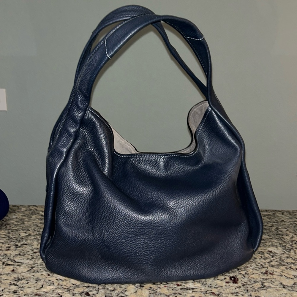 Coach bandit hobo 39 bag - navy. Light green and blue inner bag. Coach dust bag.